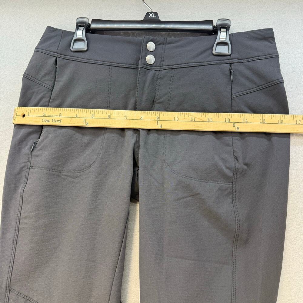 Kuhl Transcendr Skinny Hiking Pants Women's 4 Short Black Ankle Zip - Picture 14 of 16